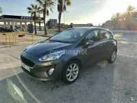 Usado Ford Fiesta Trend 85 CV (62 kW) 2020 Gris / plata Utilitario