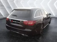 Usado Mercedes C200 160 CV (117 kW) 2020 Gris / plata Familiar