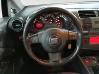 Usado Seat Leon Stylance 106 CV (77 kW) 2008 Negro Utilitario
