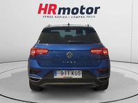 Usado VW T-Roc Advance 116 CV (85 kW) 2018 Azul SUV