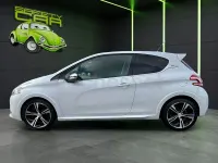 Begagnad Peugeot 208 GTi 200 HK (147 kW) 2018 Vit Halvkombi