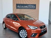 Usado Seat Ibiza Style Plus 95 CV (69 kW) 2018 Naranja Berlina