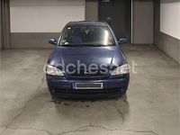 Usado Opel Astra Edition 100 CV (73 kW) 2002 Azul Berlina
