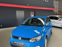 Usado VW Polo Advance 90 CV (66 kW) 2016 Azul Utilitario