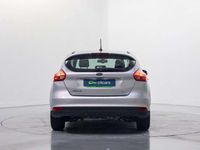 Usado Ford Focus Trend+ 125 CV (91 kW) 2018 Plateado Utilitario