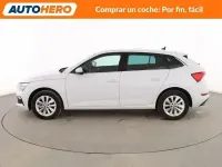Usado Skoda Scala Ambition 150 CV (110 kW) 2023 Blanco Utilitario