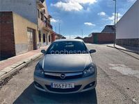 Usado Opel Astra GTC Sport 100 CV (73 kW) 2007 Gris / plata Berlina