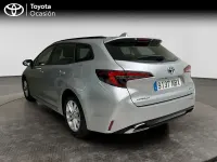 Usado Toyota Corolla Active 140 CV (102 kW) 2025 Gris / plata Familiar