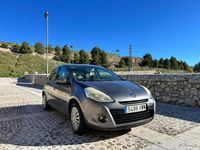 Usado Renault Clio II Exception 105 CV (77 kW) 2010 Beige Berlina
