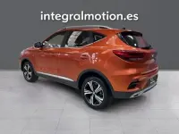 Usado MG ZS Comfort 106 CV (77 kW) 2023 Naranja SUV