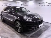 Käytetty Porsche Macan Turbo 400 HP (294 kW) 2014 Musta Katumaasturi