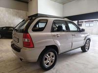 Usado Kia Sportage 140 CV (102 kW) 2008 Plateado SUV
