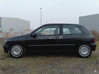 Usado Renault Clio 137 CV (100 kW) 1991 Negro Utilitario