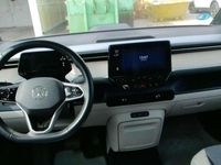 Usado VW ID. Buzz Pro 150 kW (204 CV) 2023 Azul Monovolumen