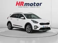 Usado Kia Niro 141 CV (103 kW) 2022 Blanco SUV