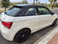 Usado Audi A1 Comfort 90 CV (66 kW) 2013 Blanco Utilitario