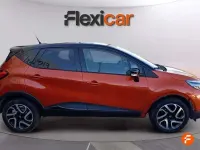 Begagnad Renault Captur Intens 90 HK (66 kW) 2016 Orange SUV