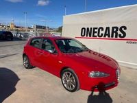 Usado Alfa Romeo 147 Progression 120 CV (88 kW) 2008 Rojo Utilitario