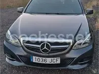 Usado Mercedes E220 Elegance 170 CV (125 kW) 2015 Gris / plata Berlina