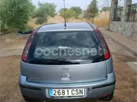 Usado Opel Corsa Enjoy 70 CV (51 kW) 2004 Gris / plata Utilitario