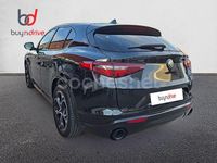 Usado Alfa Romeo Stelvio Veloce 210 CV (154 kW) 2021 Gris / plata SUV
