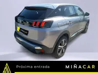 Usado Peugeot 3008 Allure 131 CV (96 kW) 2023 Gris SUV