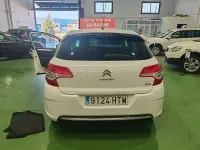 Usado Citroën C4 92 CV (67 kW) 2013 Blanco Berlina