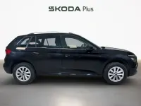 Usado Skoda Kamiq Selection 116 CV (85 kW) 2025 Negro SUV