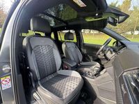 Usado VW Tiguan Allspace R-line 200 CV (147 kW) 2024 Plateado SUV