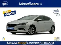 Usado Opel Astra 110 CV (80 kW) 2019 Gris / plata Berlina