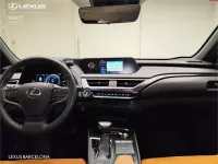 Usado Lexus UX Business Edition 184 CV (135 kW) 2019 Otro SUV