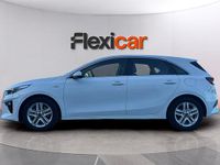 Usado Kia Ceed 100 HP (73 kW) 2020 Branco Citadino