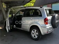 Usado Toyota RAV4 Executive 150 CV (110 kW) 2005 Gris / plata SUV