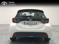 Usado Toyota Yaris Hybrid Business Edition 116 CV (85 kW) 2021 Blanco Berlina