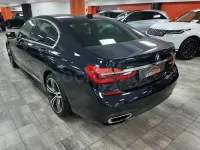Usado BMW 750 M Sport 450 CV (330 kW) 2016 Azul Berlina