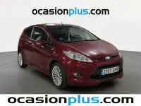 Usado Ford Fiesta Titanium 97 CV (71 kW) 2009 Rojo Utilitario