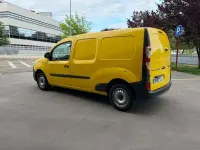 Usado Renault Kangoo 95 CV (69 kW) 2020 Amarillo Monovolumen