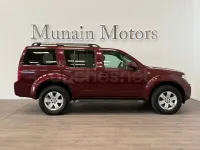 Usado Nissan Pathfinder 171 CV (125 kW) 2007 Granate SUV