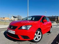 Usado Seat Ibiza Reference 90 CV (66 kW) 2017 Rojo Berlina