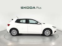 Usado Skoda Fabia Active 95 CV (69 kW) 2022 Blanco Berlina
