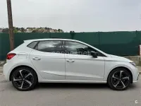 Usado Seat Ibiza FR 110 CV (80 kW) 2021 Blanco Utilitario