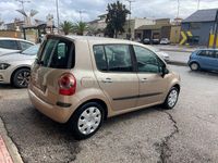 Usado Renault Modus Dynamique 113 CV (83 kW) 2004 Marrón Monovolumen