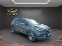 Usado Renault Kadjar Zen 140 CV (102 kW) 2021 Gris SUV