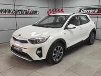 Usado Kia Stonic 100 CV (73 kW) 2020 Blanco SUV