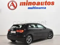 Usado Mercedes A180 Business 136 CV (100 kW) 2020 Negro Utilitario