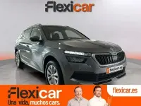 Usado Skoda Kamiq Ambition 95 CV (69 kW) 2024 Gris SUV
