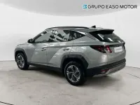 Usado Hyundai Tucson 215 CV (158 kW) 2025 Gris / plata SUV