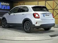 Usado Fiat 130 Club 132 CV (97 kW) 2023 Gris / plata SUV