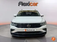 Usado VW Tiguan Life 150 CV (110 kW) 2021 Blanco SUV