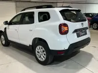 Usado Dacia Duster Comfort 115 CV (84 kW) 2022 Blanco SUV